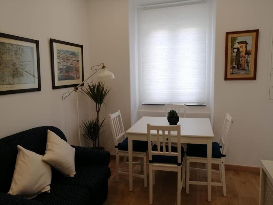Casa Da Praia Da Poca - Apartamento Tulipa Estoril Ngoại thất bức ảnh